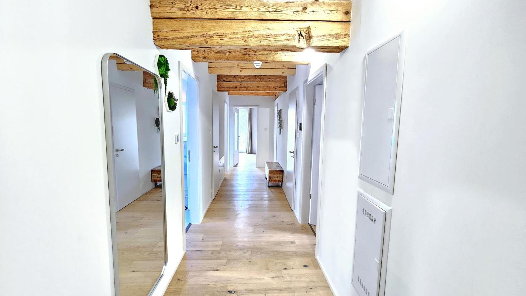 Wood World Luxury - Massage - Bergblick - Tranpolin- Parken Appartement Markdorf Buitenkant foto