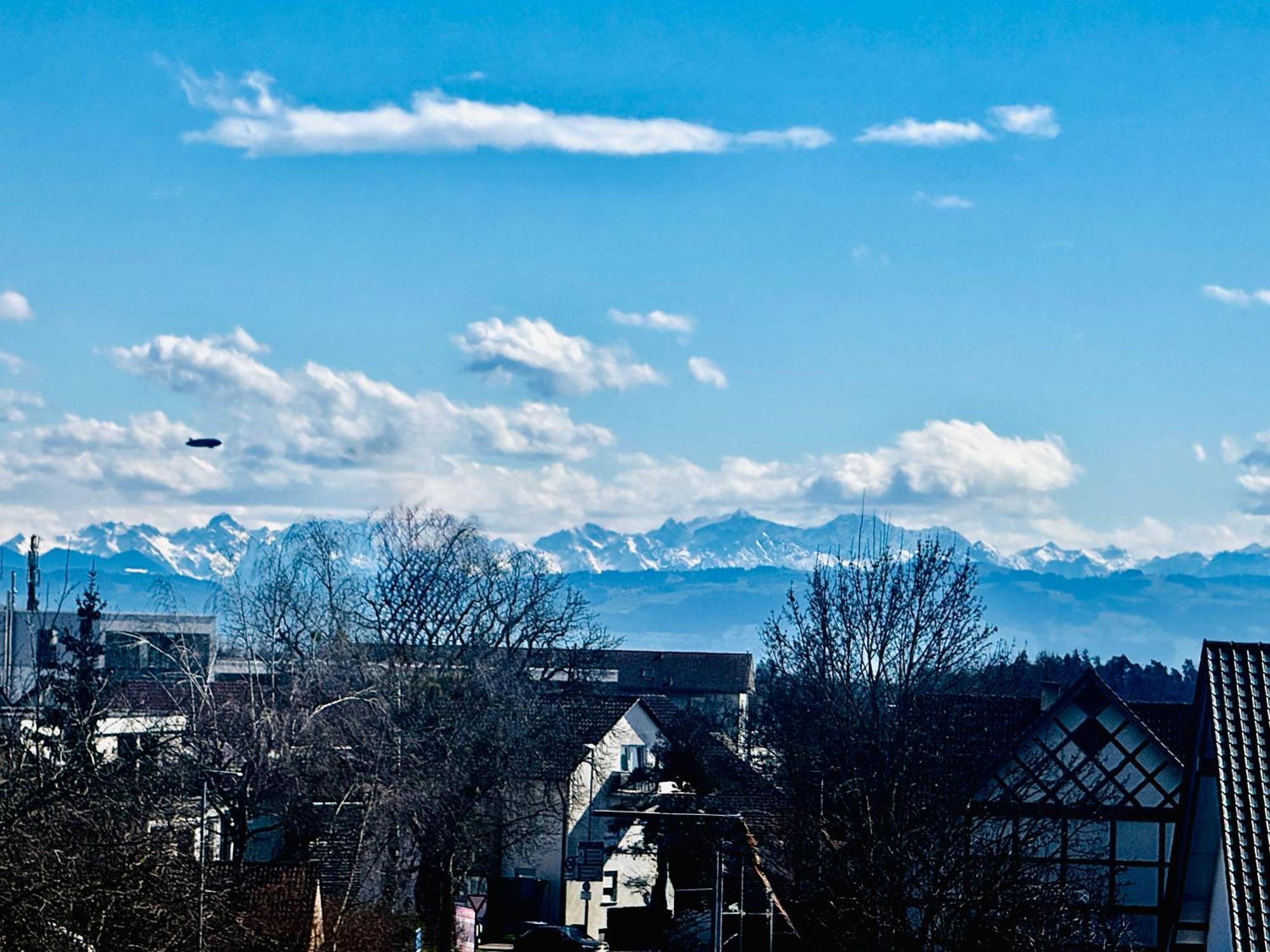 Wood World Luxury - Massage - Bergblick - Tranpolin- Parken Appartement Markdorf Buitenkant foto