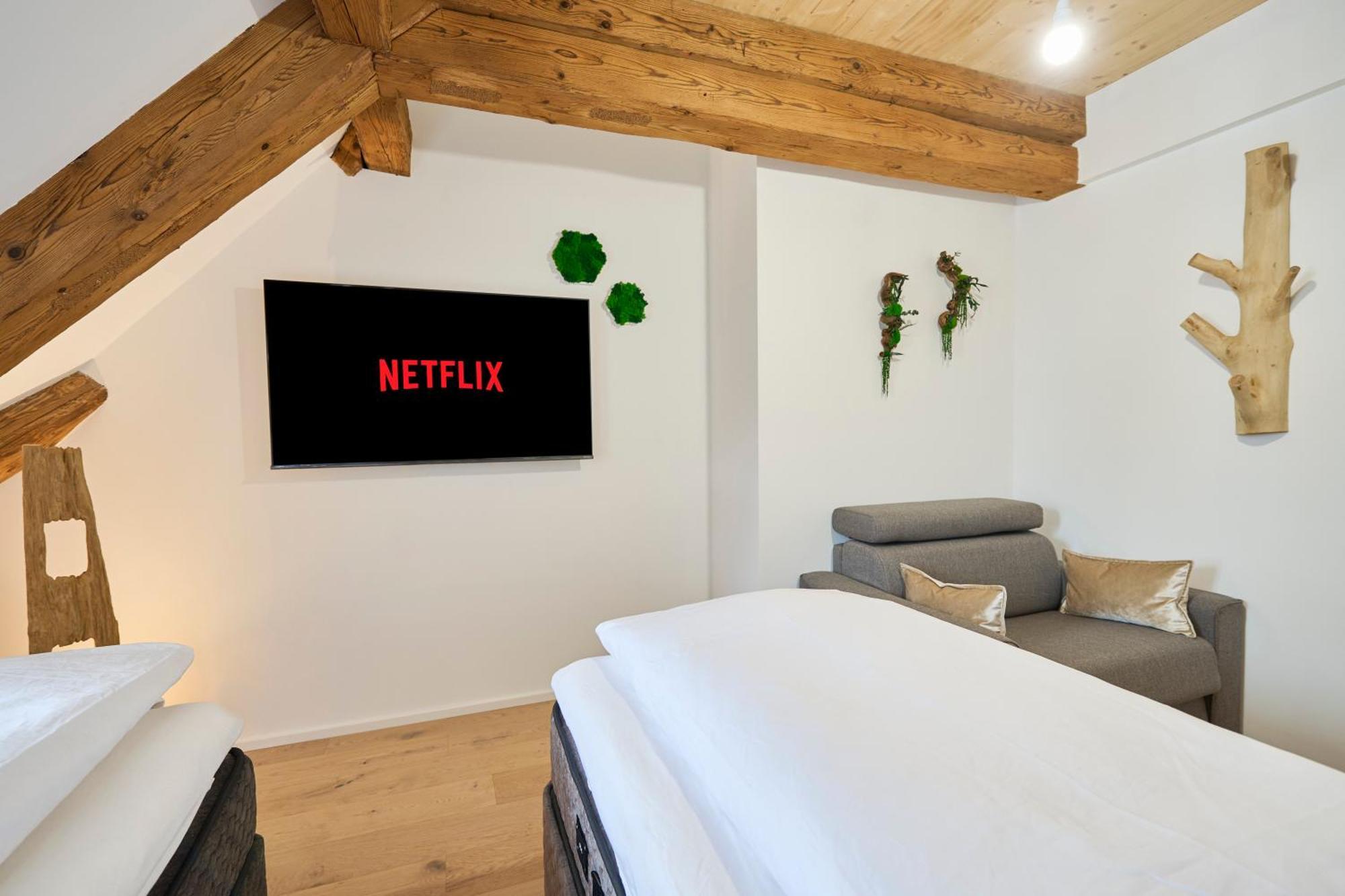 Wood World Luxury - Massage - Bergblick - Tranpolin- Parken Appartement Markdorf Buitenkant foto
