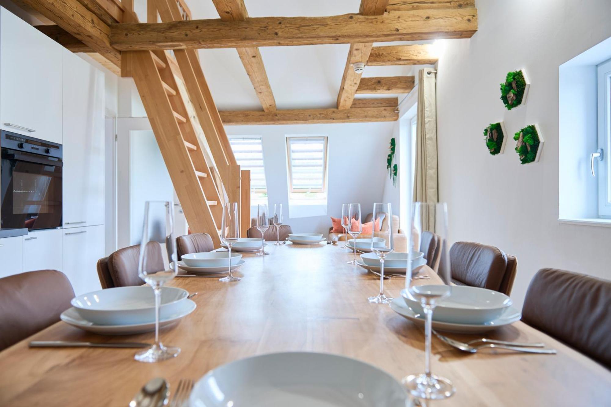 Wood World Luxury - Massage - Bergblick - Tranpolin- Parken Appartement Markdorf Buitenkant foto